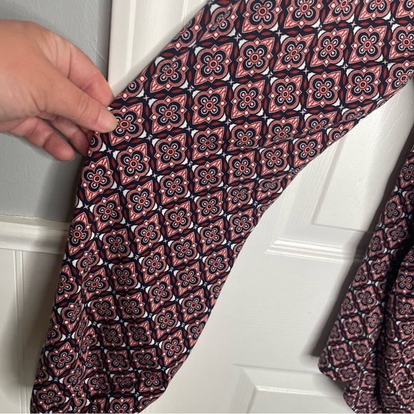 Boden Elodie Jersey Faux Wrap Stretch Jersey Knit Top Diamond Floral Purple 10 - Picture 7 of 14